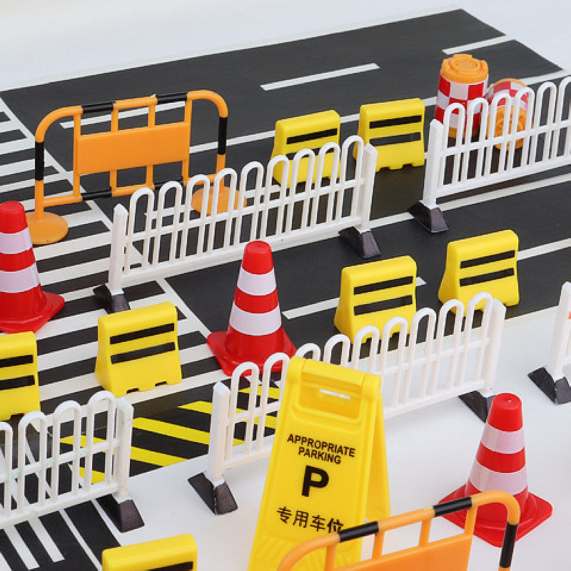 Mini Traffic Road Signs & Road - Kids Education Things recension och pris